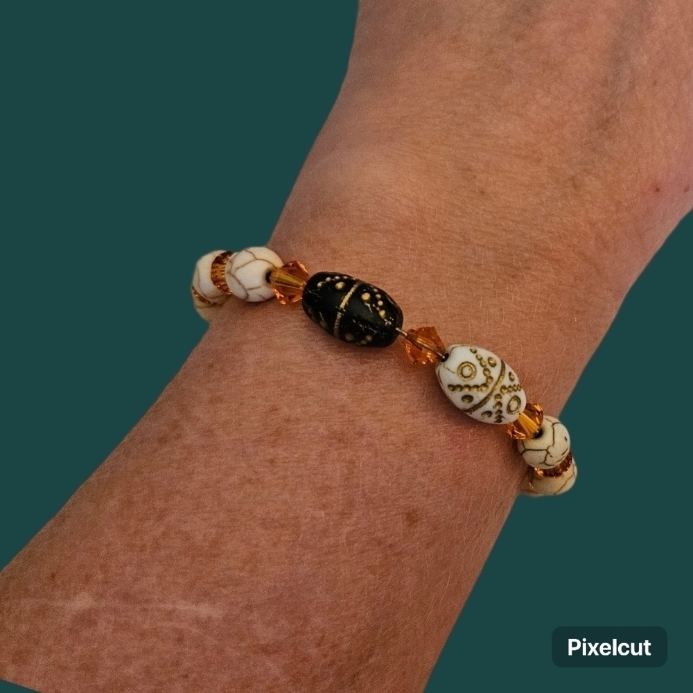 HANDMADE Swarovski Crystal Czech Glass Howlite Beaded Horse Charm Bracelet